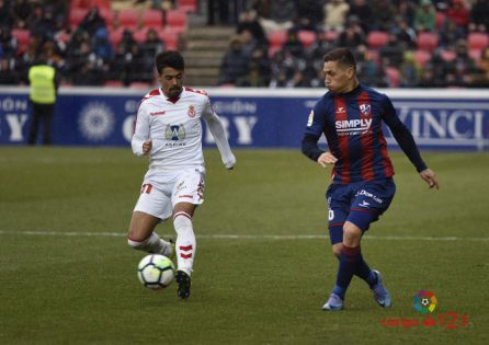 Ibán Salvador debutó sin suerte Ibán Salvador debutó sin suerte