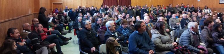 Vecinos asistentes a la reunión informativa celebrada el 10 de febrero Vecinos asistentes a la reunión informativa celebrada el 10 de febrero