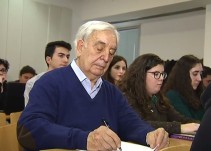 Erasmus a los 80 años