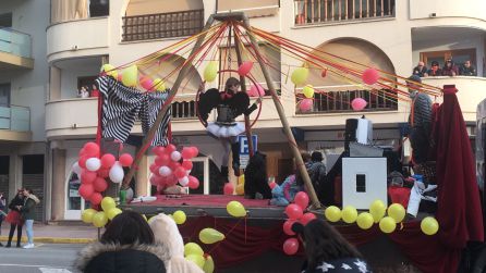 Una de las carrozas de Santa Eulària Una de las carrozas de Santa Eulària