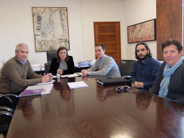 La Asociación de Apartamentos Turísticos pide al Consell duplicar las plazas de alquiler La Asociación de Apartamentos Turísticos pide al Consell duplicar las plazas de alquiler