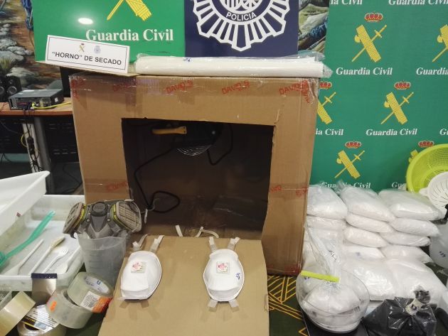 Horno casero de secado de cocaína Horno casero de secado de cocaína