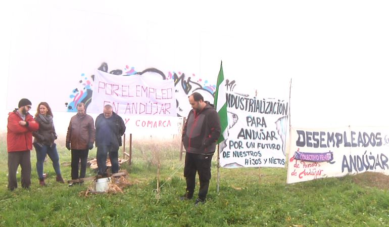 Vecinos reivindican una ITI para Jaén y un plan de reindustrialización para Andújar y comarca Vecinos reivindican una ITI para Jaén y un plan de reindustrialización para Andújar y comarca