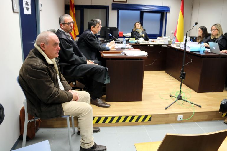 Un pla general de la sala de vistes del jutjat penal de Tortosa. Un pla general de la sala de vistes del jutjat penal de Tortosa.
