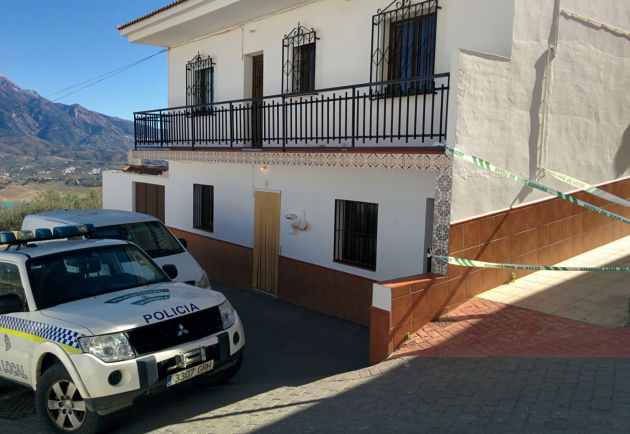 La vivienda de la víctima en la localidad malagueña de La Viñuela La vivienda de la víctima en la localidad malagueña de La Viñuela