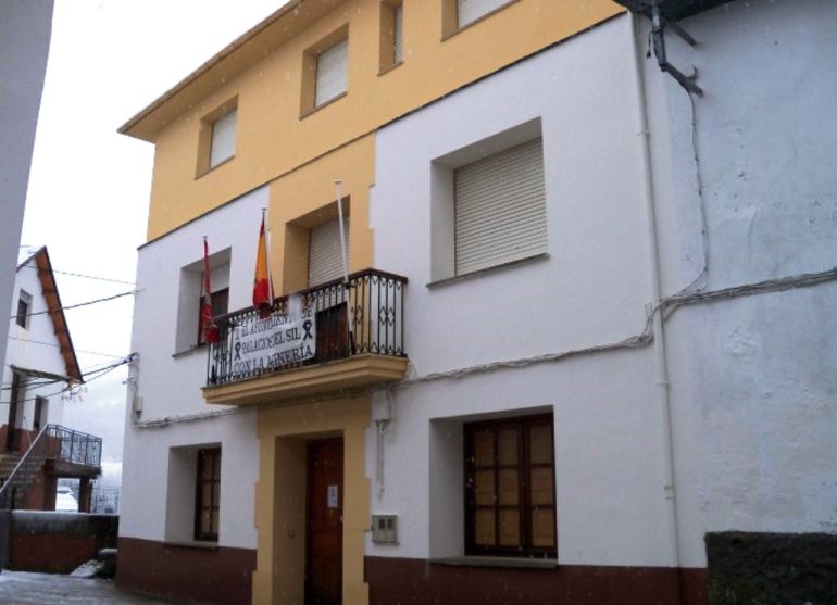Palalcios del Sil Palalcios del Sil