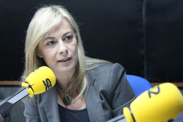 La Columna de Carlos Arcaya: Castedo, “el perejil de todas las salsas” La Columna de Carlos Arcaya: Castedo, “el perejil de todas las salsas”