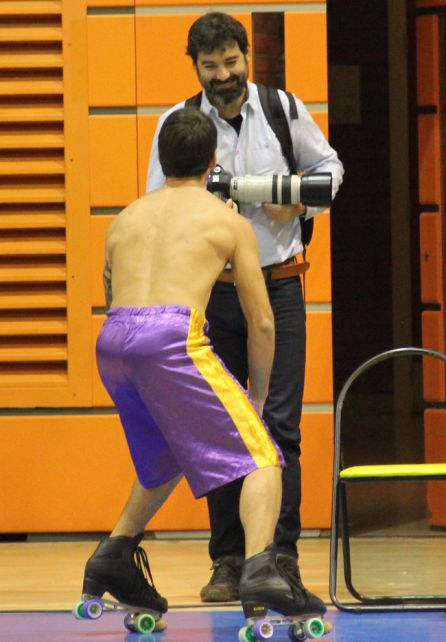 Javier Arcenillas, fotografiando un acto deportivo en Alcobendas Javier Arcenillas, fotografiando un acto deportivo en Alcobendas