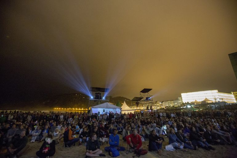 Concierto en la playa de la 52 edición del festival. Concierto en la playa de la 52 edición del festival.