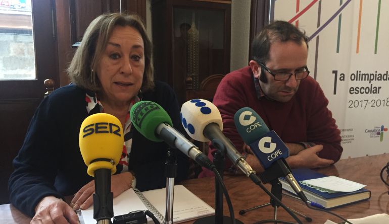 Gloria Gómez, directora general de Deporte, y Humberto Bilbao, concejal de Deporte. Gloria Gómez, directora general de Deporte, y Humberto Bilbao, concejal de Deporte.