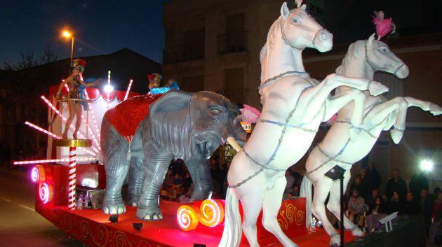 Resultado de imagen de imagenes del desfile de ciudad real 2018