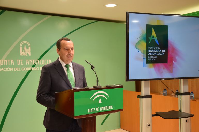 Reconocmiento de la Junta a malagueños ilustres e instituciones: La Junta reconoce doce personas y entidades de Málaga en el Día de Andalucía Reconocmiento de la Junta a malagueños ilustres e instituciones: La Junta reconoce doce personas y entidades de Málaga en el Día de Andalucía