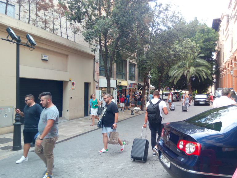 APTUR pide a propietarios de pisos que retiren sus ofertas de alquiler turístico APTUR pide a propietarios de pisos que retiren sus ofertas de alquiler turístico