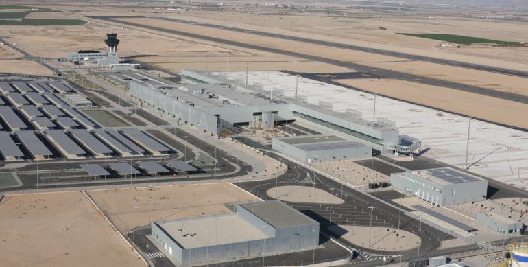 AENA toma el mando del Aeropuerto que estará operativo en diciembre AENA toma el mando del Aeropuerto que estará operativo en diciembre