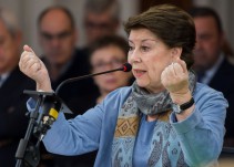Álvarez: "Sí había procedimiento para pagar las subvenciones, estaba en la Ley de Presupuestos"