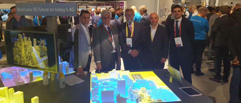 El Ayuntamiento avanza con Ericsson la aplicación de la tecnología 5G al ámbito empresarial talaverano El Ayuntamiento avanza con Ericsson la aplicación de la tecnología 5G al ámbito empresarial talaverano