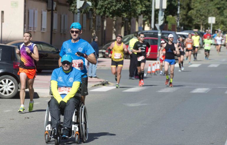 La Media Maratón paralizará el tráfico vial de Cartagena La Media Maratón paralizará el tráfico vial de Cartagena