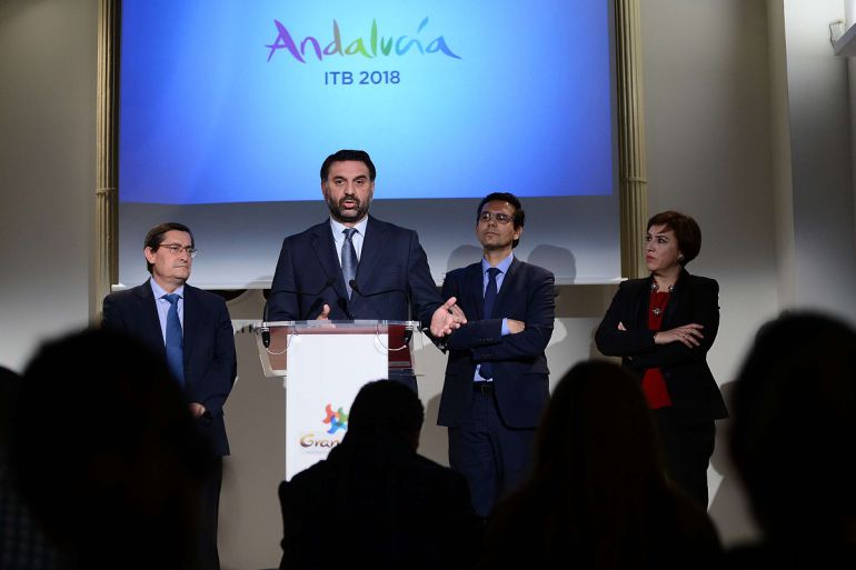 Javier Fernández ofrece detalles de la presencia de Granada en la feria de Berlín Javier Fernández ofrece detalles de la presencia de Granada en la feria de Berlín