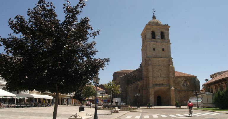 La colegiata de San Miguel de Aguilar acoge el viernes la presentación oficial de la exposición de Las Edades "Mons Dei" La colegiata de San Miguel de Aguilar acoge el viernes la presentación oficial de la exposición de Las Edades "Mons Dei"