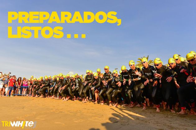 Salida de un triatlón organizado por TriWhite Go For It Salida de un triatlón organizado por TriWhite Go For It
