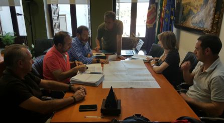 Una de las reuniones técnicas donde se estudió el proyecto de urbanización de Vadillo Una de las reuniones técnicas donde se estudió el proyecto de urbanización de Vadillo