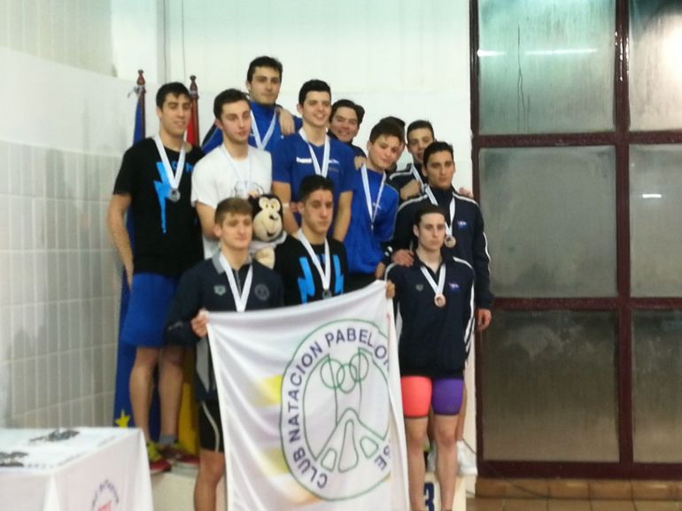 última jornada del campoenato gallego de natación, el Club Natación Pabellón Ourense, mantuvo el tipo, sextas en en junior y cuartas en infantil, mientras los chicos fueron segundos y terceros repectivamente última jornada del campoenato gallego de natación, el Club Natación Pabellón Ourense, mantuvo el tipo, sextas en en junior y cuartas en infantil, mientras los chicos fueron segundos y terceros repectivamente