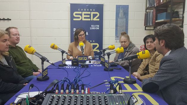 Momento de la mesa redonda del programa Momento de la mesa redonda del programa