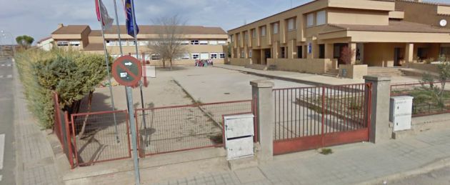 "Debería incentivarse a los trabajadores públicos que apuesten por quedarse en el medio rural" "Debería incentivarse a los trabajadores públicos que apuesten por quedarse en el medio rural"