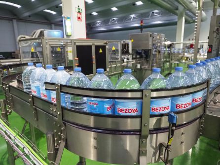 La planta implica 120 empleos directos La planta implica 120 empleos directos