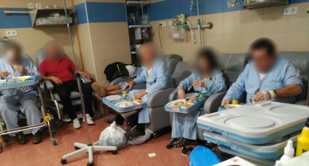 Denuncian la saturación y "hacinamiento" en las urgencias del Hospital Rafael Méndez Denuncian la saturación y "hacinamiento" en las urgencias del Hospital Rafael Méndez