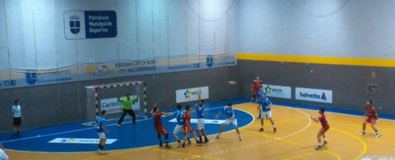 El Atlético certifica su pase a la fase final ganando en Alcobendas (22-26) El Atlético certifica su pase a la fase final ganando en Alcobendas (22-26)