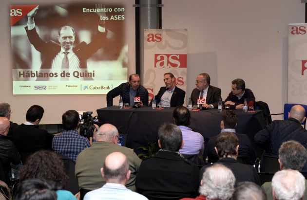 Emotivo homenaje a Quini en el 'Encuentro con los Ases' Emotivo homenaje a Quini en el 'Encuentro con los Ases'