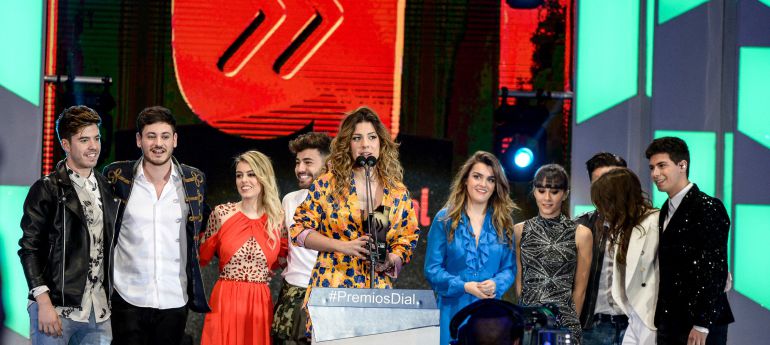 TENERIFE, SPAIN - MARCH 15: The Operacion Triunfo team during the 'Cadena Dial' Awards 2018 - Gala on March 15, 2018 in Tenerife, Spain. (Photo by Carlos Alvarez Getty Images) TENERIFE, SPAIN - MARCH 15: The Operacion Triunfo team during the 'Cadena Dial' Awards 2018 - Gala on March 15, 2018 in Tenerife, Spain. (Photo by Carlos Alvarez Getty Images)