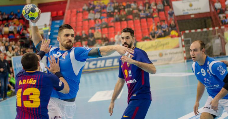 Derrota cruel de los gladiadores: El Atlético pone contra las cuerdas al todopoderoso Barcelona Derrota cruel de los gladiadores: El Atlético pone contra las cuerdas al todopoderoso Barcelona