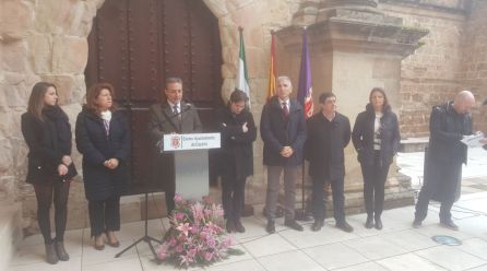 El alcalde de Cazorla expone la importancia y trascendencia de este proyecto turisco El alcalde de Cazorla expone la importancia y trascendencia de este proyecto turisco