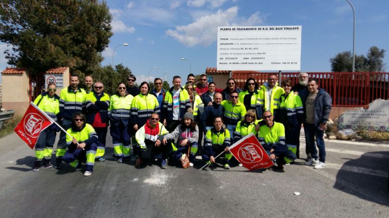 Huelga en la planta de basuras Huelga en la planta de basuras