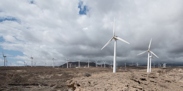 El TSJ tumba la línea eléctrica del macroparque eólico de Villameca El TSJ tumba la línea eléctrica del macroparque eólico de Villameca