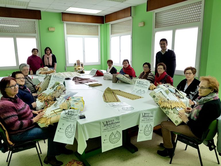Presentación del XV Encontro de Palilleiras en San Ciprián Presentación del XV Encontro de Palilleiras en San Ciprián