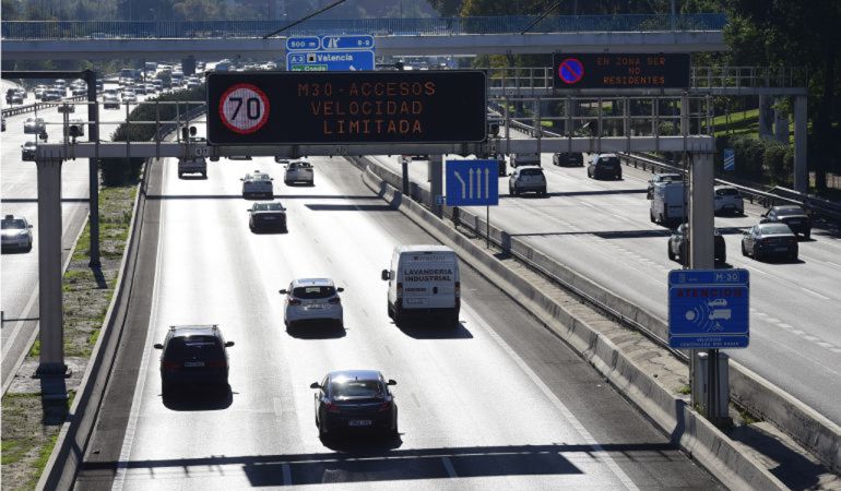 La ciberseguridad en los coches autónomos es uno de los retos para el futuro de estos vehículos. La ciberseguridad en los coches autónomos es uno de los retos para el futuro de estos vehículos.