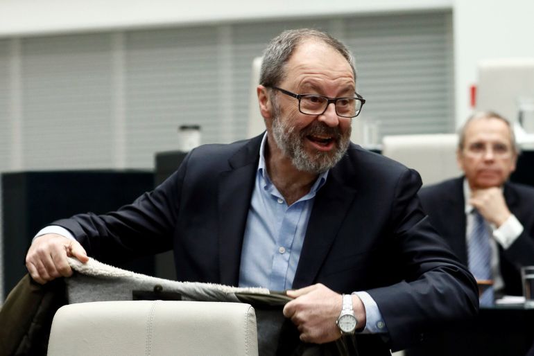 El concejal de Ahora Madrid, Javier Barbero, durante el Pleno del Ayuntamiento de Madrid que hoy debate sobre cómo gestionó el gobierno de Manuela Carmena la crisis abierta en Lavapiés. El concejal de Ahora Madrid, Javier Barbero, durante el Pleno del Ayuntamiento de Madrid que hoy debate sobre cómo gestionó el gobierno de Manuela Carmena la crisis abierta en Lavapiés.