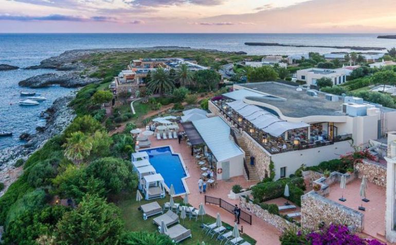 Un grupo inversor extranjero compra el 'Binibeca Club' por 17'5 millones Un grupo inversor extranjero compra el 'Binibeca Club' por 17'5 millones