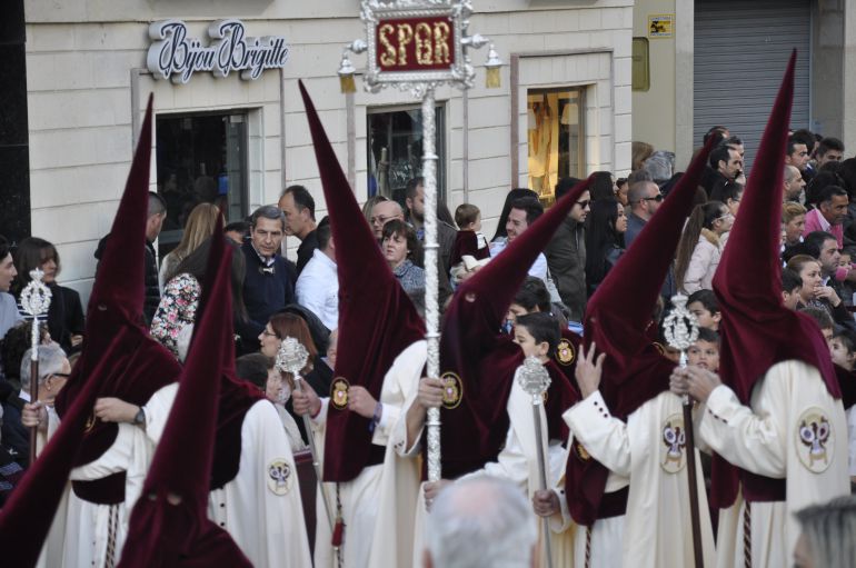 Las cofradías del Miércoles Santo tienen todo listo para la jornada de mayor intensidad en la Carrera Oficial. Las cofradías del Miércoles Santo tienen todo listo para la jornada de mayor intensidad en la Carrera Oficial.