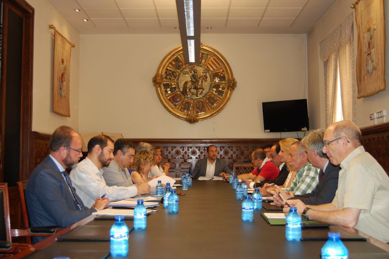 Comisión de la Diputación Comisión de la Diputación