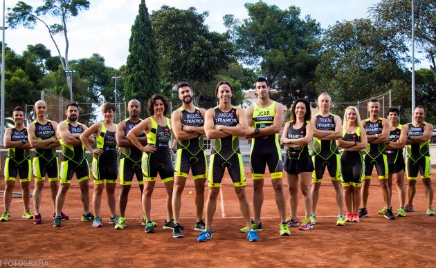 Triatletas del Club Deportivo Triarios Triatletas del Club Deportivo Triarios