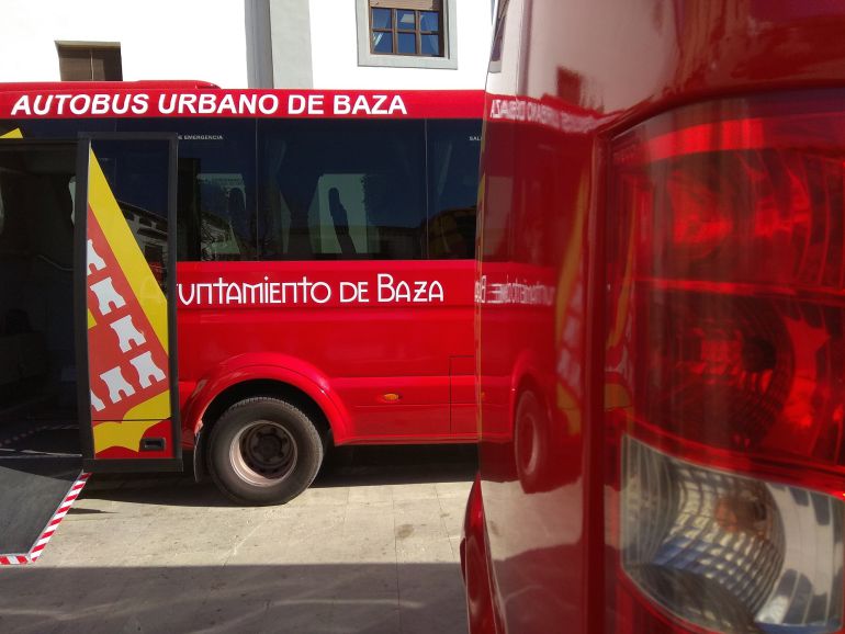 Autobuses urbanos de Baza Autobuses urbanos de Baza