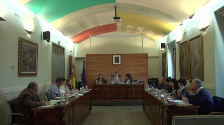 Los ediles resuelven la extinción del contrato del parking público con la empresa HOGARSUR SAU Los ediles resuelven la extinción del contrato del parking público con la empresa HOGARSUR SAU