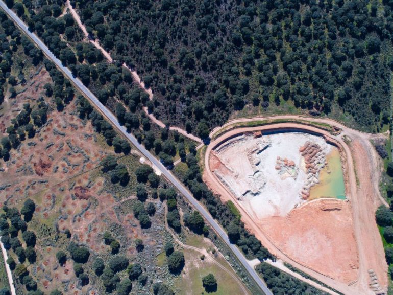 Imagen de uno de los lugares de la explotación. Imagen de uno de los lugares de la explotación.