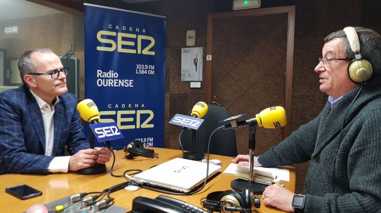 Jesus Vazquez en los estudios de Radio Ourense Jesus Vazquez en los estudios de Radio Ourense