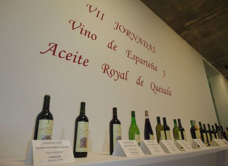 Las jornadas sirvieron para exponer las variedades de vino de esparteña que se producen en Quesada Las jornadas sirvieron para exponer las variedades de vino de esparteña que se producen en Quesada