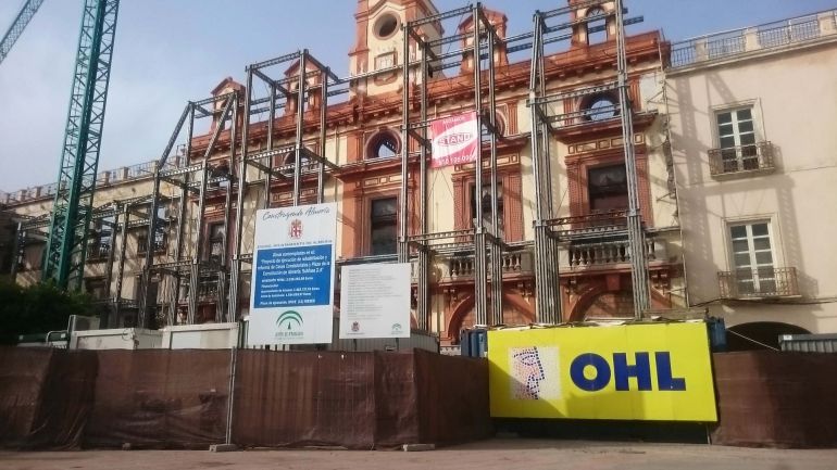 OHL pide la tercera prórroga para terminar las obras de la Plaza Vieja. OHL pide la tercera prórroga para terminar las obras de la Plaza Vieja.